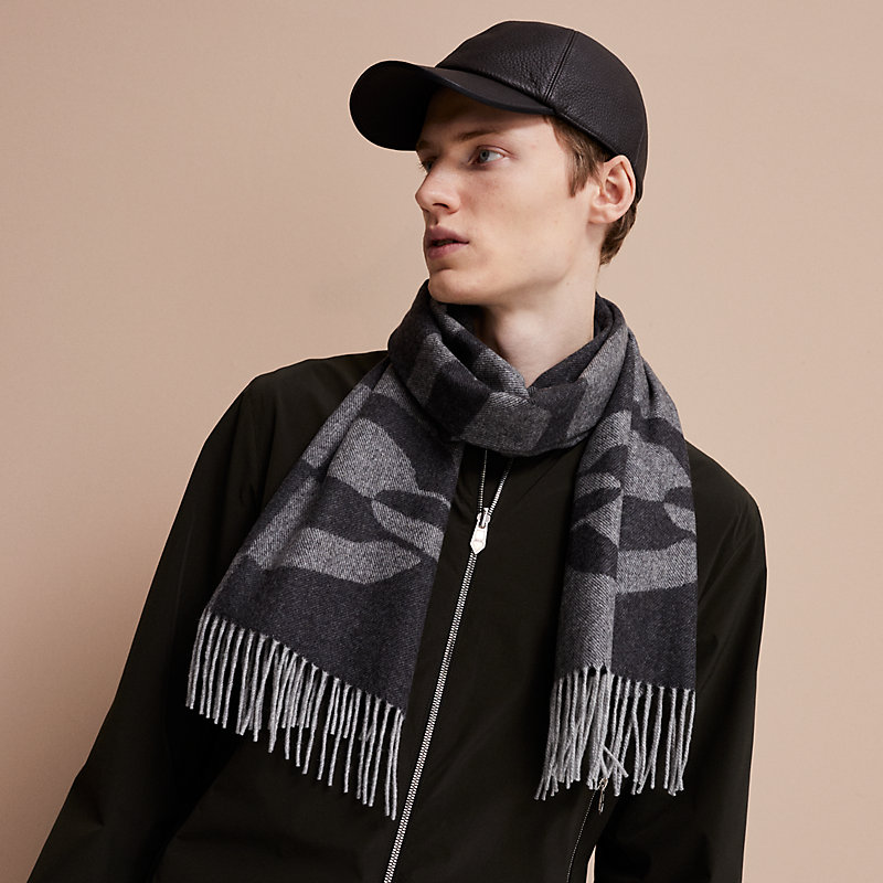 Burberry 100 outlet cashmere scarf 3d